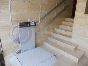 Instalación de plataforma salvaescaleras en Alicante