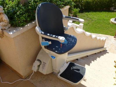 Silla salvaescaleras en Torrevieja (Alicante)