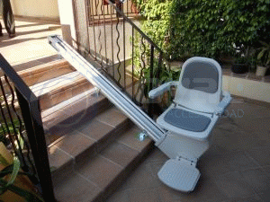 Silla Salvaescaleras intempérie en Santa Pola (Alicante)